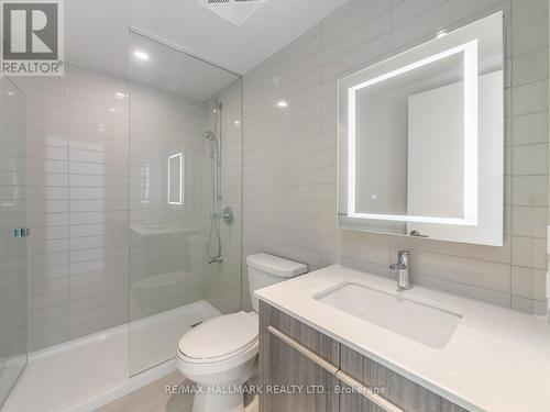 906 - 8 Cumberland Street, Toronto, ON - Indoor Photo Showing Bathroom