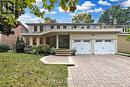 424 Kerrybrook Drive, Richmond Hill, ON  - Outdoor With Facade 