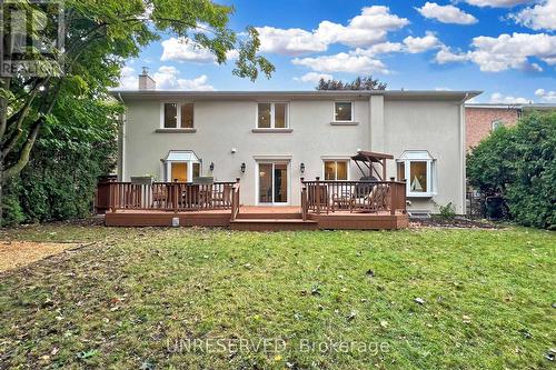 424 Kerrybrook Drive, Richmond Hill, ON - Outdoor With Deck Patio Veranda