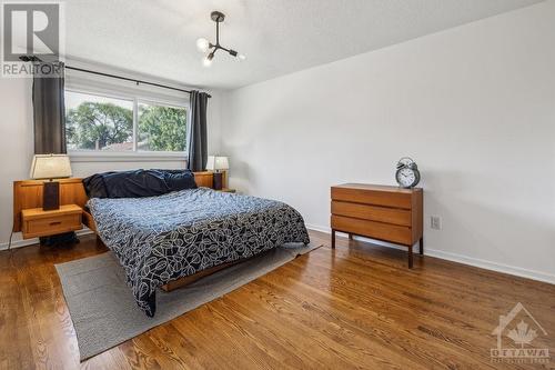 13 Ridgeburn Gate, Ottawa, ON - Indoor Photo Showing Bedroom