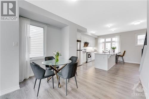 1412 Hemlock Road, Ottawa, ON - Indoor Photo Showing Dining Room