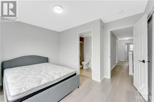 1412 Hemlock Road, Ottawa, ON - Indoor Photo Showing Bedroom