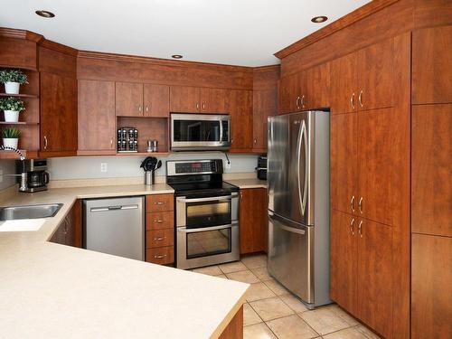 Cuisine - 230 Rue Gordon, Châteauguay, QC - Indoor Photo Showing Kitchen