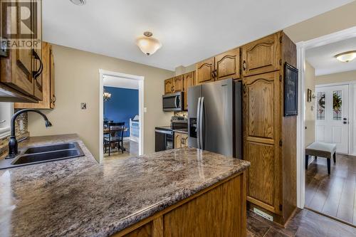 84 Michener Avenue, Mount Pearl, NL - Indoor Photo Showing Kitchen With Stainless Steel Kitchen With Double Sink