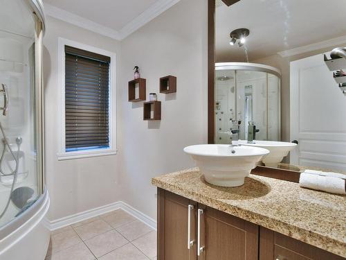 Bathroom - 201-60 Rue Majeau, L'Épiphanie, QC - Indoor Photo Showing Bathroom