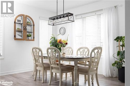 31 Hunter Place, Bracebridge, ON - Indoor Photo Showing Dining Room