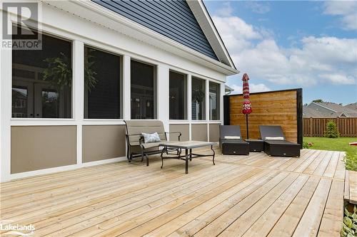 31 Hunter Place, Bracebridge, ON - Outdoor With Deck Patio Veranda With Exterior