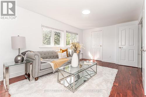 60 Big Red Avenue, Toronto, ON - Indoor Photo Showing Living Room