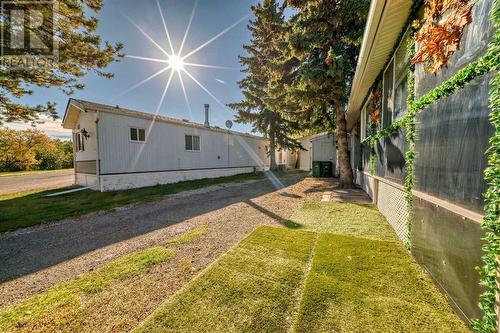 1, 3223 83 Street Nw, Calgary, AB 