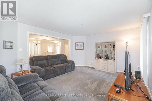 43 - 17 Lacorra Way, Brampton, ON - Indoor Photo Showing Living Room