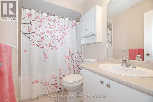 43 - 17 Lacorra Way, Brampton, ON - Indoor Photo Showing Bathroom