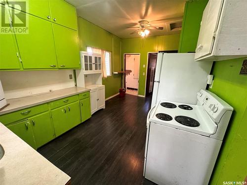 315 2Nd Street E, Wynyard, SK - Indoor Photo Showing Laundry Room