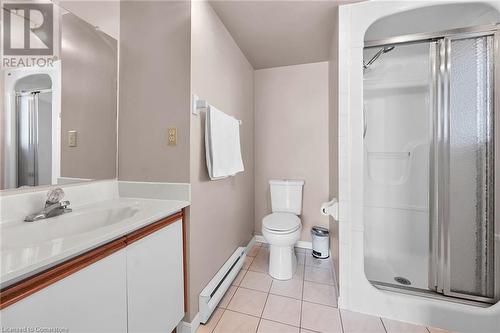 99 Donn Avenue Unit# 605, Stoney Creek, ON - Indoor Photo Showing Bathroom