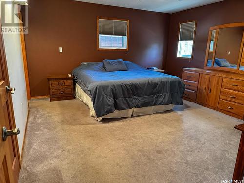 402 Railway Avenue N, Lampman, SK - Indoor Photo Showing Bedroom