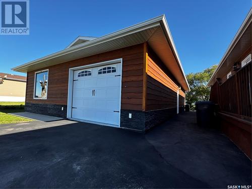 402 Railway Avenue N, Lampman, SK - Outdoor With Exterior