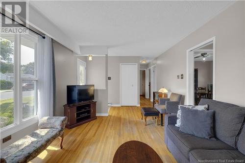 61 Dorothea Drive, Saint John, NB - Indoor Photo Showing Living Room