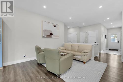 17 - 500 Sunnystone Road, London, ON - Indoor Photo Showing Living Room