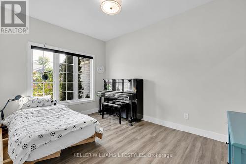 17 - 500 Sunnystone Road, London, ON - Indoor Photo Showing Bedroom