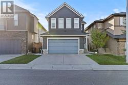 305 Evanspark Gardens NW  Calgary, AB T3P 0G6