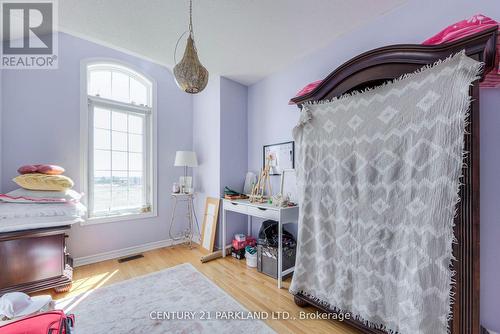 178 Farooq Boulevard, Vaughan, ON - Indoor Photo Showing Bedroom