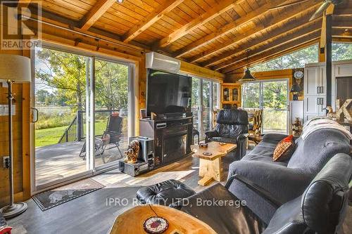 51 Harmony Road, Georgian Bay, ON - Indoor With Fireplace