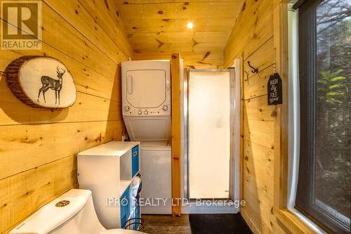 51 Harmony Road, Georgian Bay, ON - Indoor Photo Showing Laundry Room