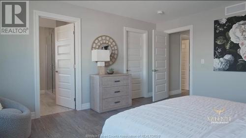 100 Peters Street, Essex, ON - Indoor Photo Showing Bedroom