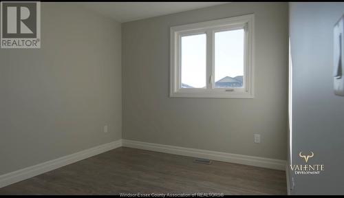 100 Peters Street, Essex, ON - Indoor Photo Showing Other Room