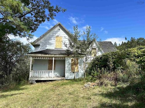 26 Ruth Falls Road, Sheet Harbour, NS 