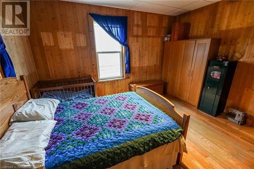 681456 Sideroad 6, Chatsworth (Twp), ON - Indoor Photo Showing Bedroom