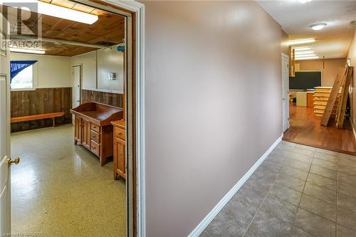 681456 Sideroad 6, Chatsworth (Twp), ON - Indoor Photo Showing Other Room