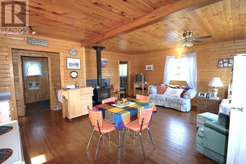 18 Spruce Hill Road, Bonne Bay Pond, NL - Indoor Photo Showing Living Room