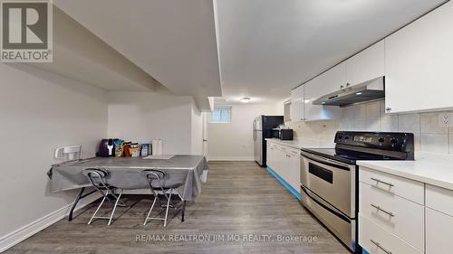 181 Bishop Avenue, Toronto, ON - Indoor Photo Showing Kitchen