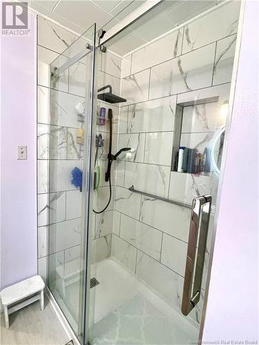 119 Glen Avenue, Woodstock, NB - Indoor Photo Showing Bathroom