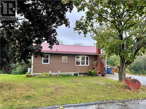 119 Glen Avenue, Woodstock, NB - Outdoor