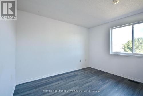 258 Dunsmore Lane, Barrie, ON - Indoor Photo Showing Other Room