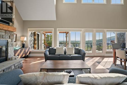 3 Morgan Drive, Oro-Medonte, ON - Indoor Photo Showing Living Room With Fireplace