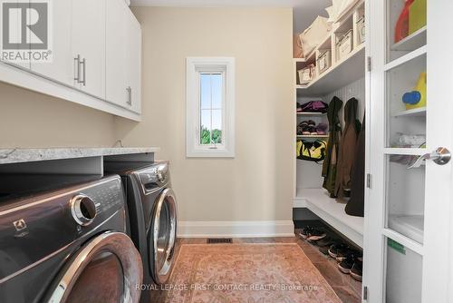 3 Morgan Drive, Oro-Medonte, ON - Indoor Photo Showing Laundry Room