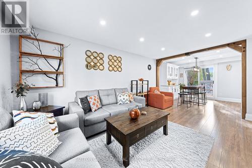 170 Patterson Road, Barrie, ON - Indoor Photo Showing Living Room