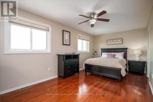 28 Black Willow Drive, Barrie, ON - Indoor Photo Showing Bedroom