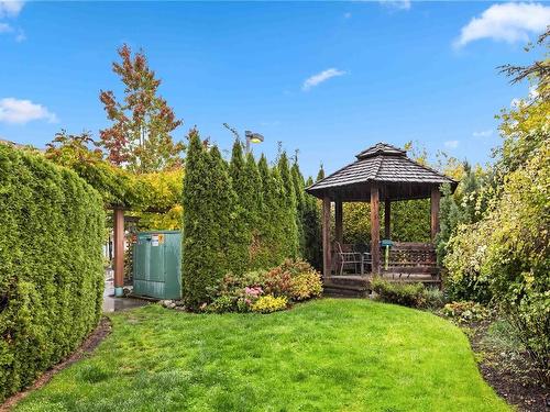 101-7088 West Saanich Rd, Central Saanich, BC - Outdoor With Backyard