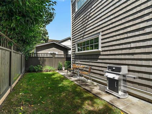 7-2638 Shelbourne St, Victoria, BC 