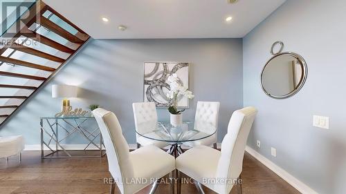 346 - 5 Hanna Avenue, Toronto, ON - Indoor Photo Showing Dining Room