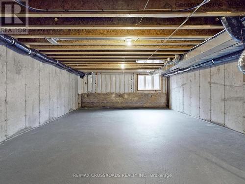 8 Hancock Street, Aurora, ON - Indoor Photo Showing Basement