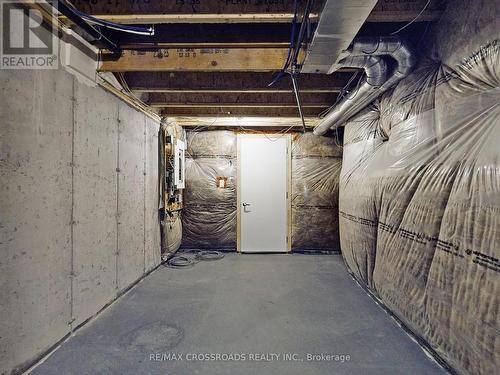 8 Hancock Street, Aurora, ON - Indoor Photo Showing Basement