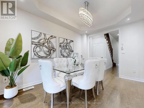 8 Hancock Street, Aurora, ON - Indoor Photo Showing Dining Room