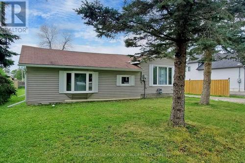 27020 Kennedy Road, Georgina, ON - Outdoor