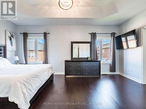 107 Aylesbury Drive E, Brampton, ON - Indoor Photo Showing Bedroom