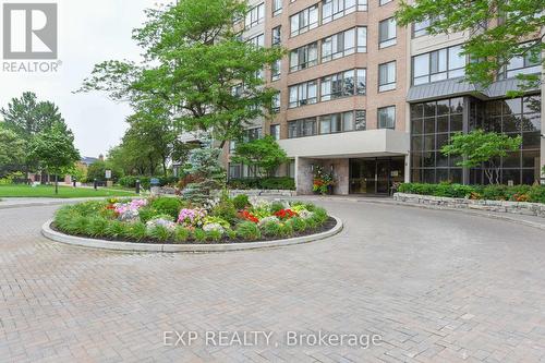 802 - 100 County Court Boulevard, Brampton, ON - Outdoor With Facade