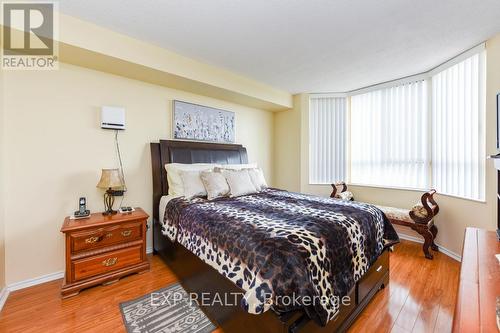 802 - 100 County Court Boulevard, Brampton, ON - Indoor Photo Showing Bedroom